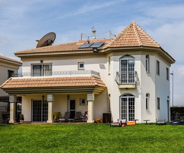 360x300x1